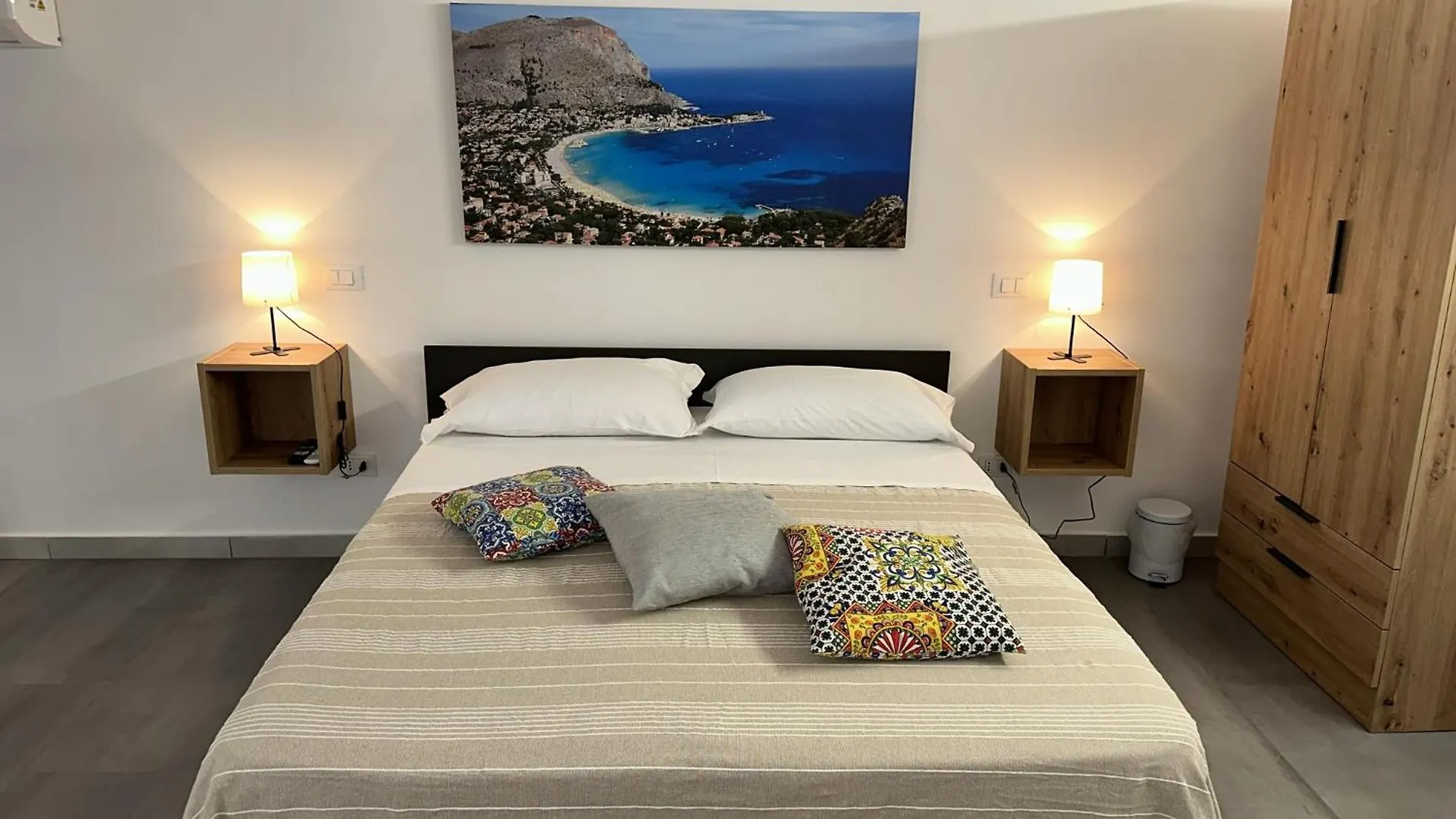 Vespro House Villa Palermo Feriehus